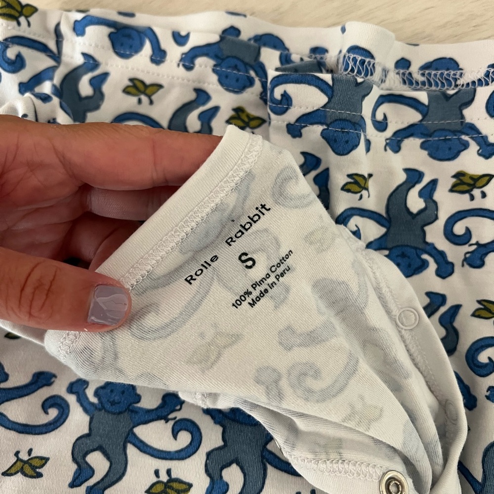 Roller rabbit blue pajamas size small - Picture 4 of 4